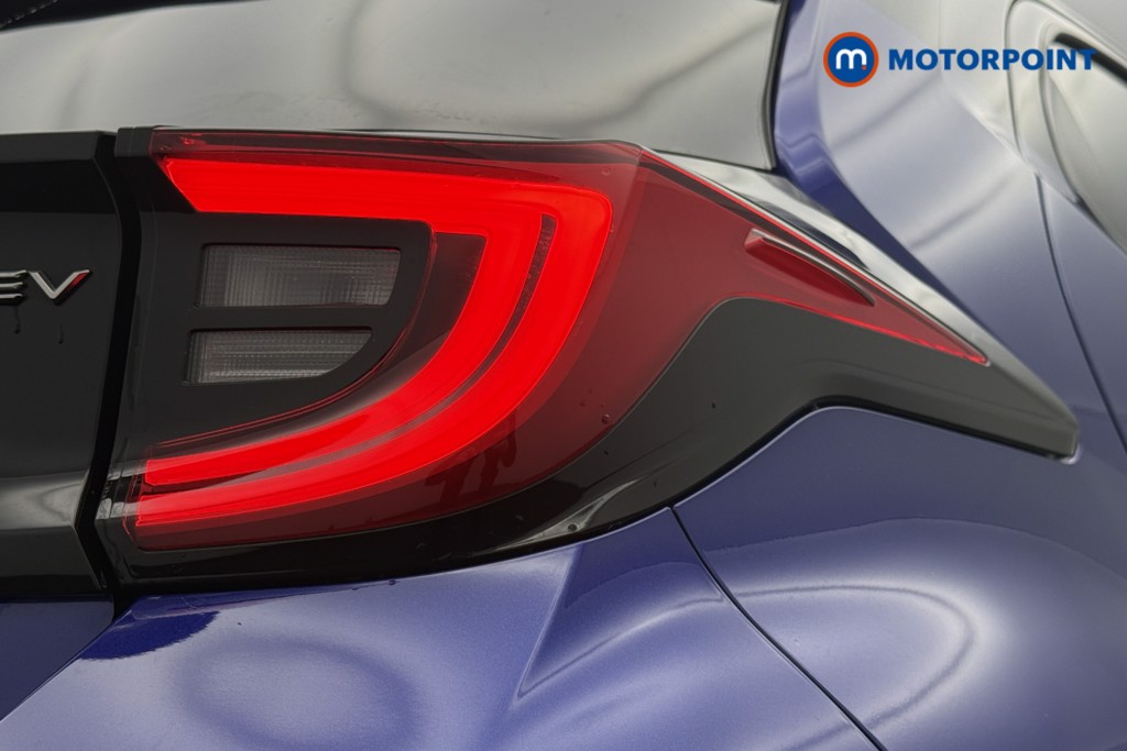 Used Toyota Yaris 2024 for sale - 77354703: Photo 47