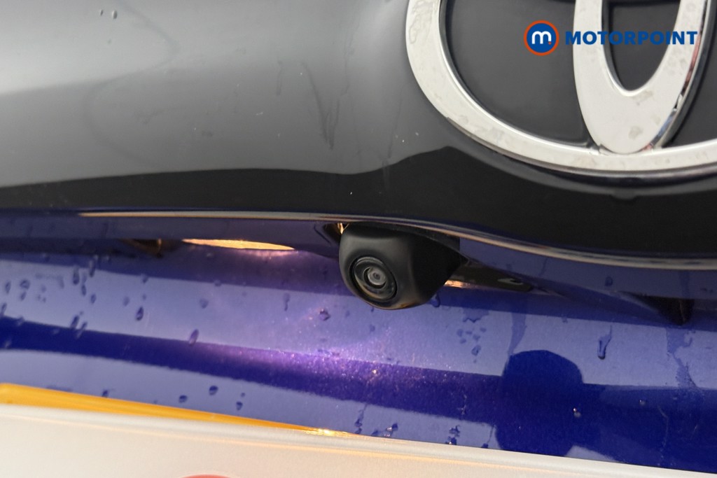 Used Toyota Yaris 2024 for sale - 77354703: Photo 48