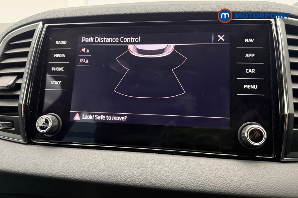 Used Skoda Karoq 2023 for sale - 76534667: Photo 10