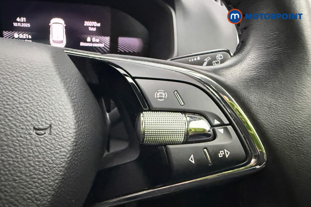 Used Skoda Karoq 2023 for sale - 76534667: Photo 16