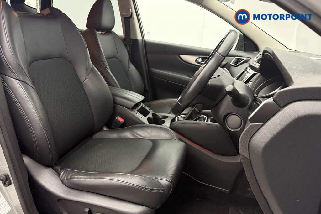 Used Nissan Qashqai for sale - 77962505: Photo 18