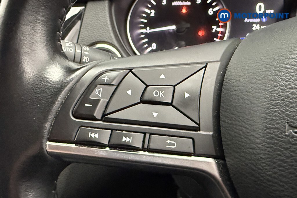 Used Nissan Qashqai for sale - 77962505: Photo 28