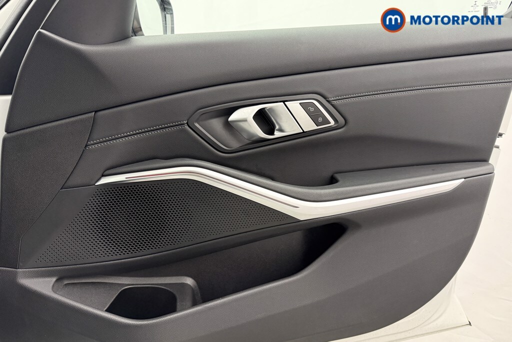 Used BMW 3 Series for sale - 77661381: Photo 28