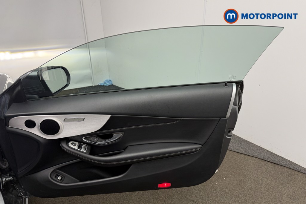 Used Mercedes-Benz C Class 2019 for sale - 78143929: Photo 19