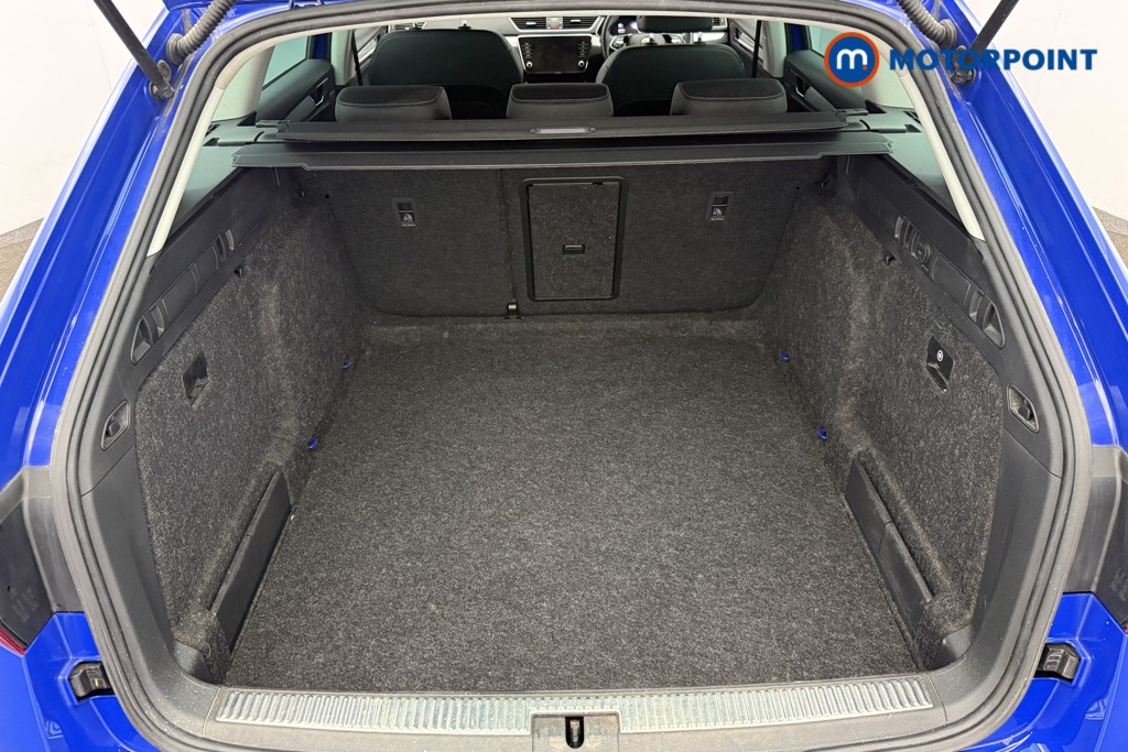 Used Skoda Superb 2022 for sale - 77653982: Photo 32