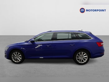 Used Skoda Superb 2022 for sale - 77653982: Photo