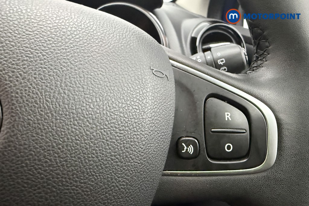 Used Renault Clio 2018 for sale - 76184667: Photo 23