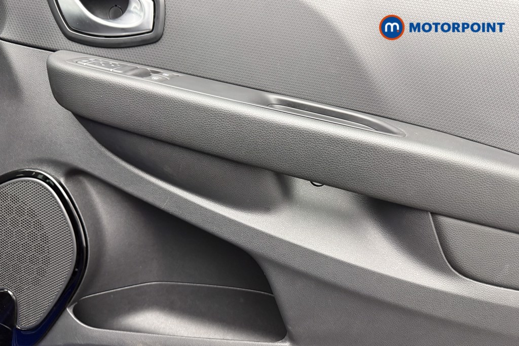 Used Renault Clio 2018 for sale - 76184667: Photo 26