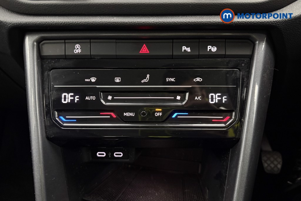 Used Volkswagen T-Roc 2022 for sale - 77819942: Photo 32