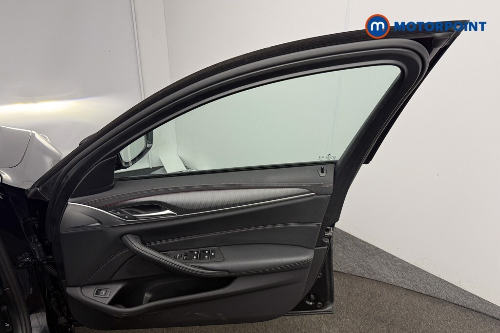 Used BMW 5 Series 2023 for sale - 77691719: Photo 27