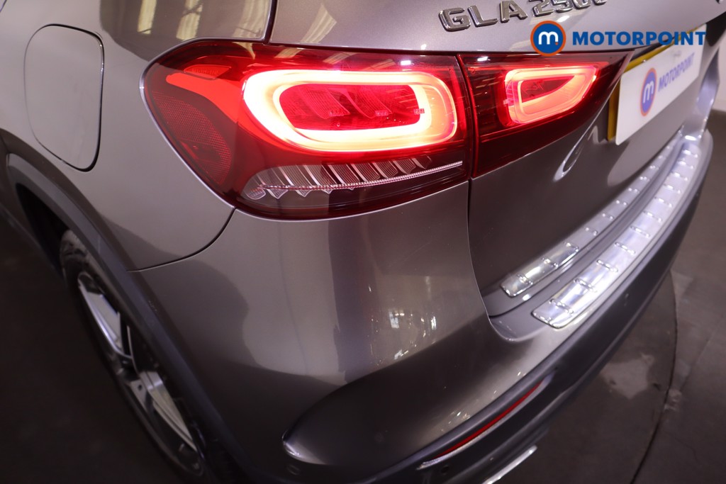 Used Mercedes-Benz GLA 2021 for sale - 77775710: Photo 38