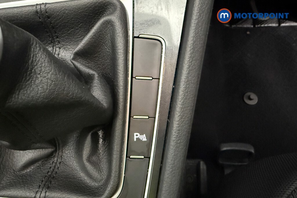 Used Volkswagen Golf for sale - 77002249: Photo 29