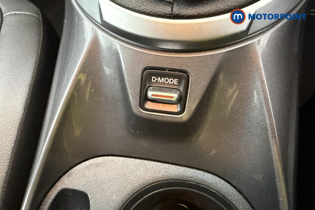 Used Nissan Juke 2024 for sale - 76892539: Photo 32