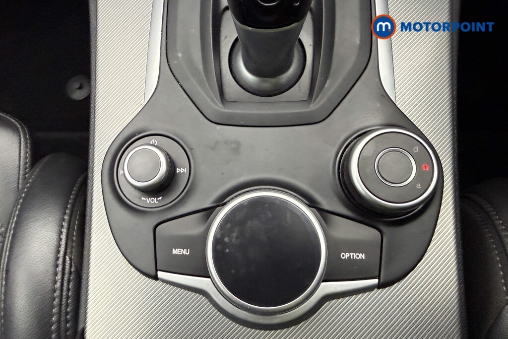 Used Alfa Romeo Stelvio 2019 for sale - 77814889: Photo 24