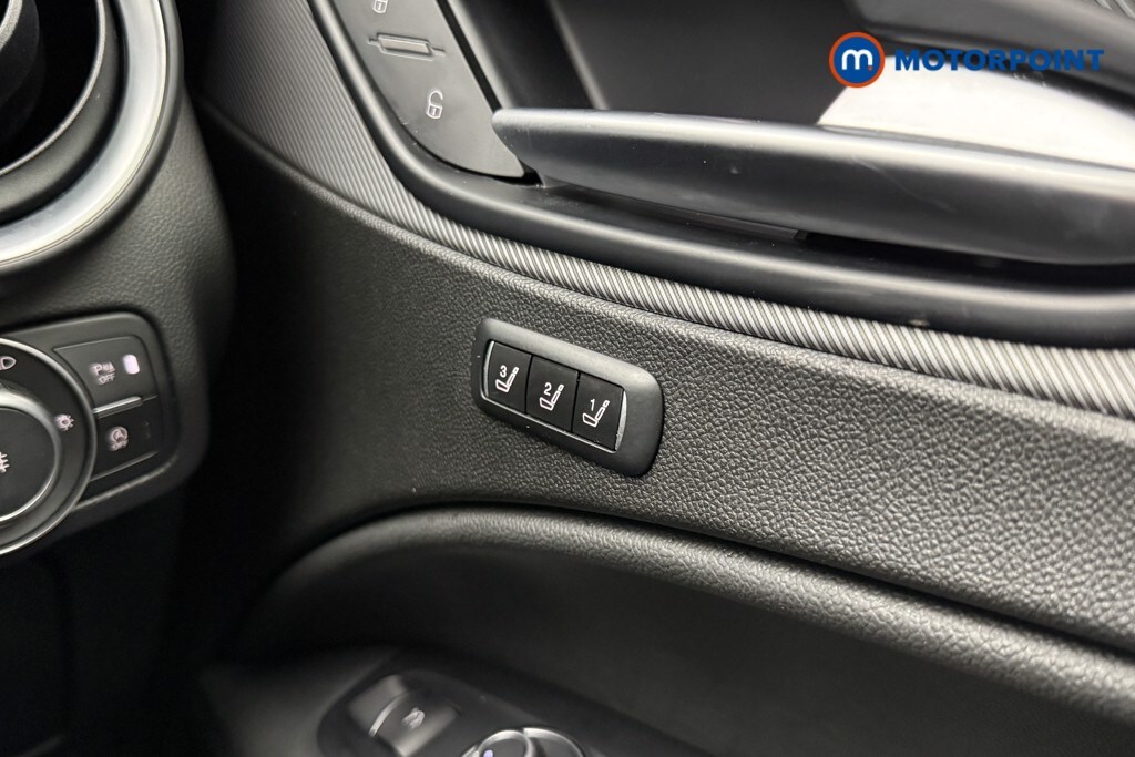 Used Alfa Romeo Stelvio 2019 for sale - 77814889: Photo 26