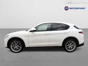 Used Alfa Romeo Stelvio 2019 for sale - 77814889: Photo
