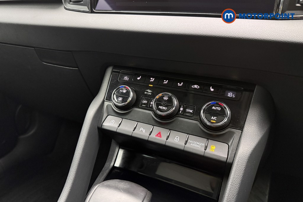 Used Skoda Karoq 2019 for sale - 76889947: Photo 22