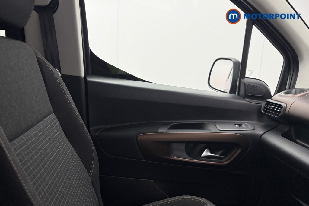 Used Peugeot Rifter 2024 for sale - 77932189: Photo 48