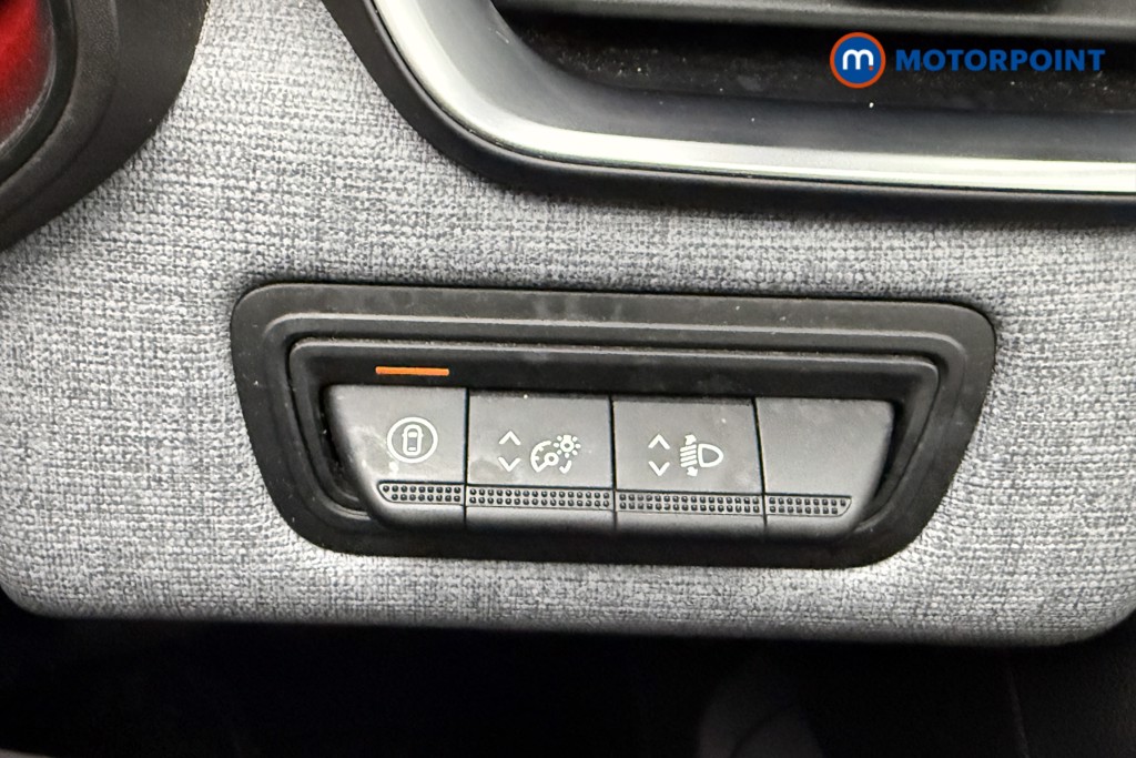 Used Renault Clio 2024 for sale - 76892580: Photo 24