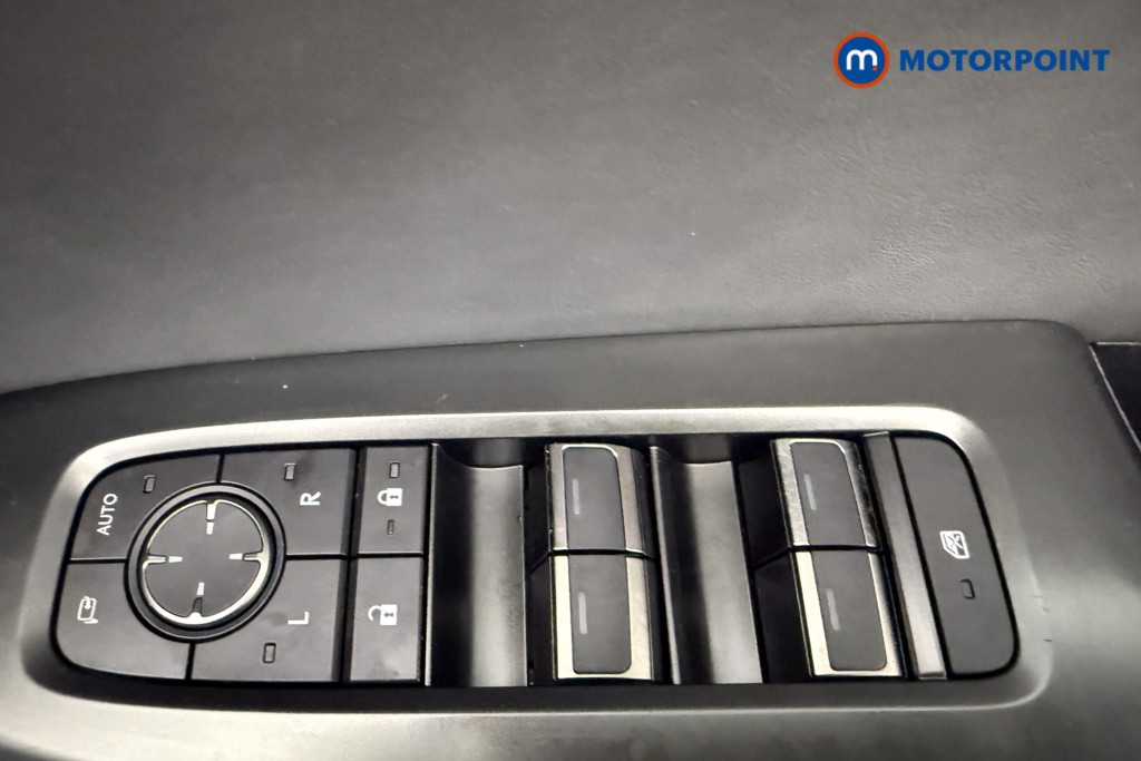 Used Lexus RZ 2024 for sale - 77691733: Photo 28