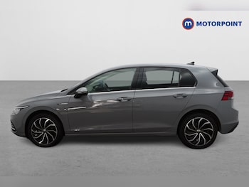 Used Volkswagen Golf 2022 for sale - 79275182: Photo