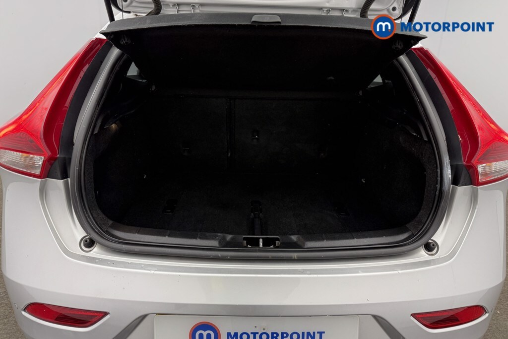 Used Volvo V40 2019 for sale - 77741228: Photo 20