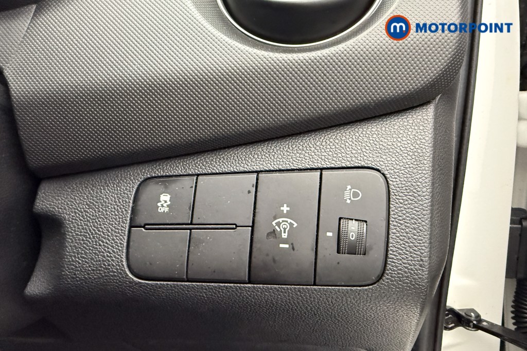 Used Hyundai i10 2019 for sale - 76355834: Photo 24