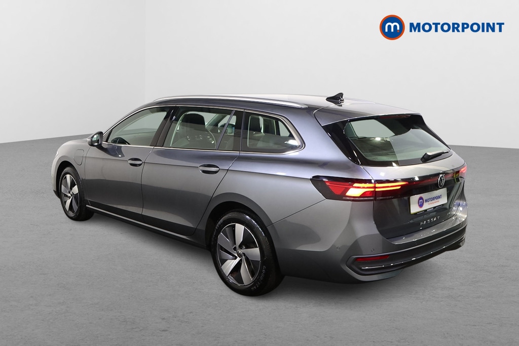 Used Volkswagen Passat 2025 for sale - 76777677: Photo 5