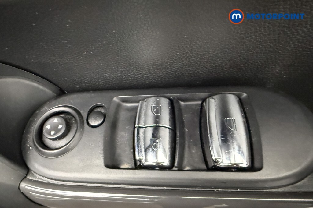 Used MINI Convertible 2018 for sale - 78091425: Photo 26