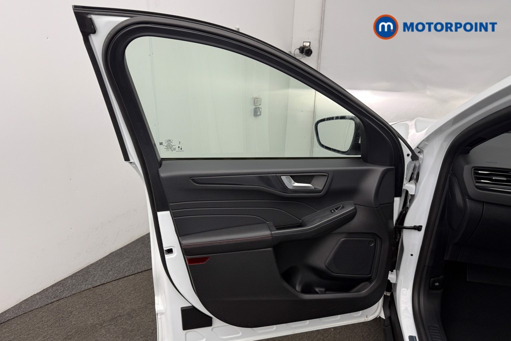 Used Ford Kuga 2023 for sale - 76612119: Photo 9