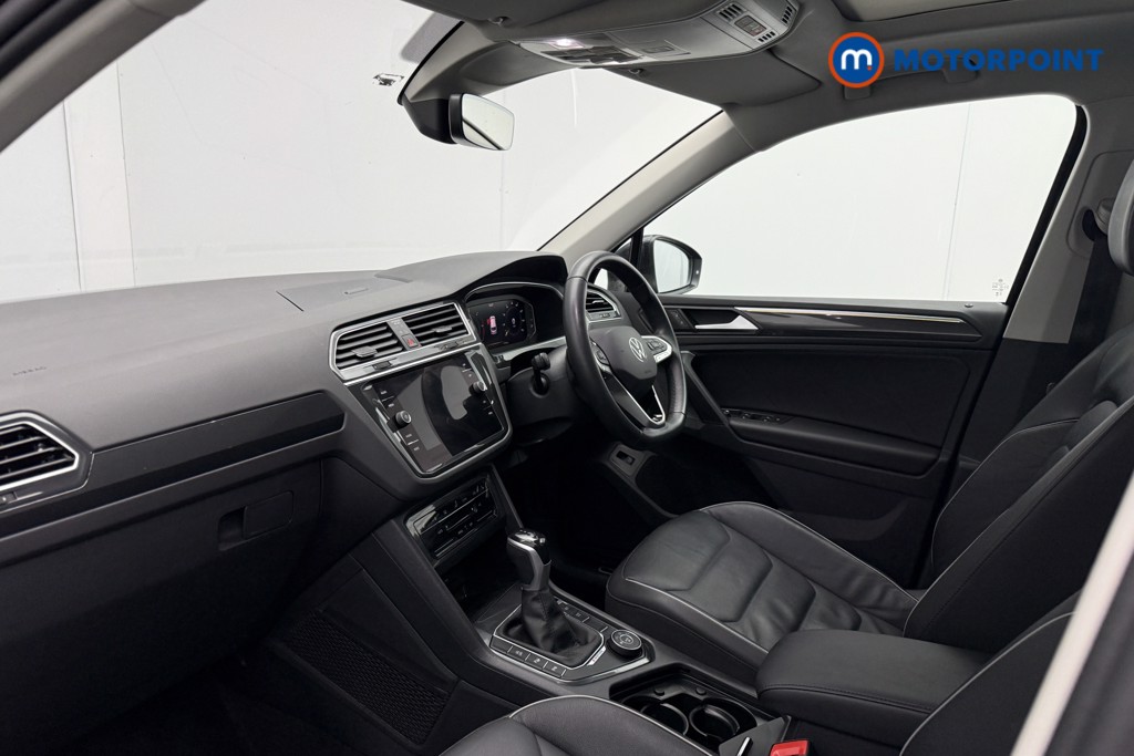 Used Volkswagen Tiguan 2023 for sale - 76961151: Photo 11