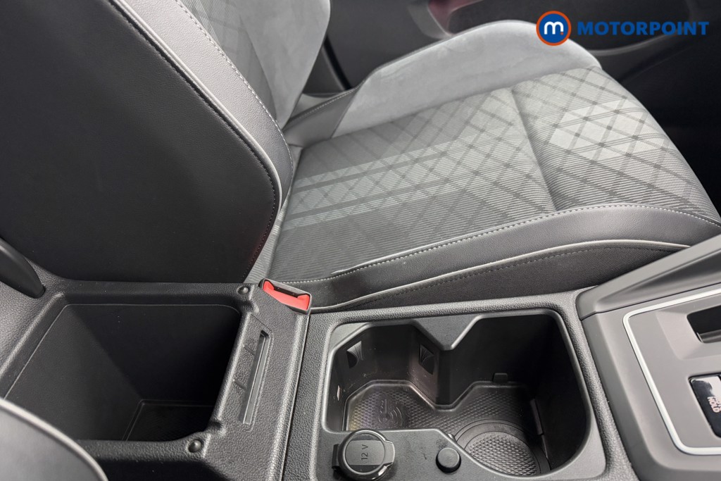 Used Volkswagen Golf 2021 for sale - 77340542: Photo 24