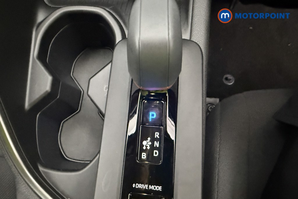 Used Toyota C-HR 2024 for sale - 77138531: Photo 30