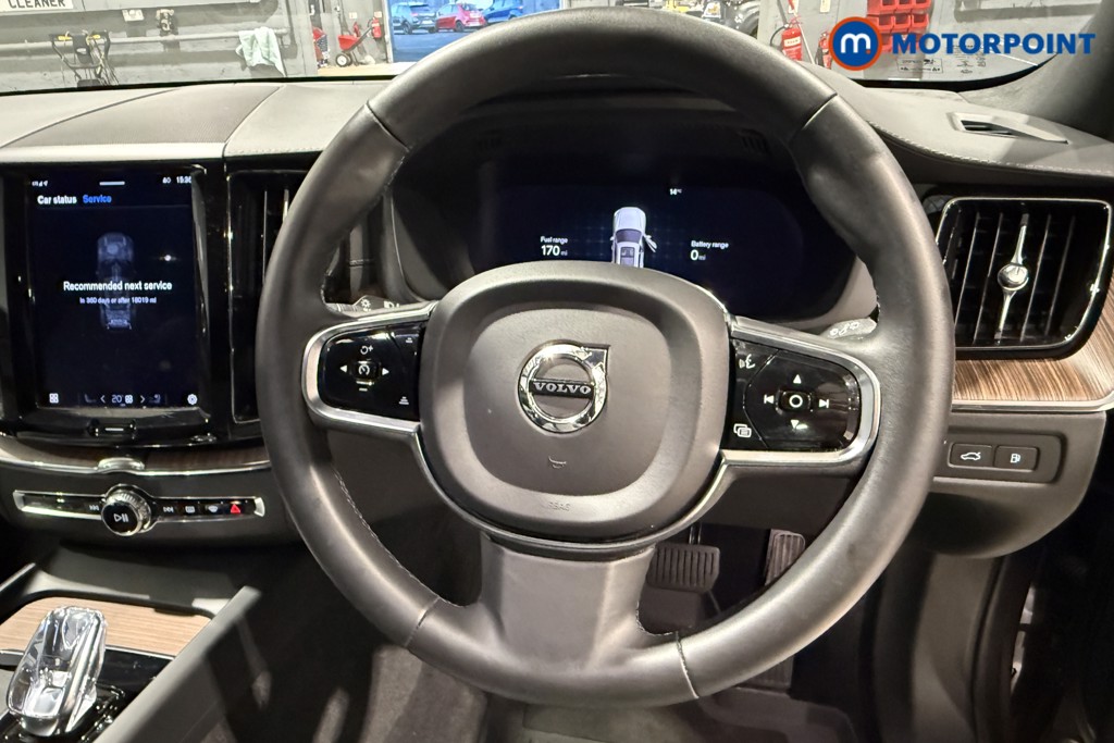 Used Volvo XC60 2022 for sale - 76697161: Photo 10