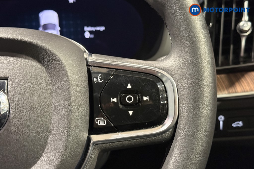 Used Volvo XC60 2022 for sale - 76697161: Photo 12