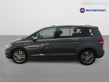 Used Volkswagen Touran 2025 for sale - 79479898: Photo