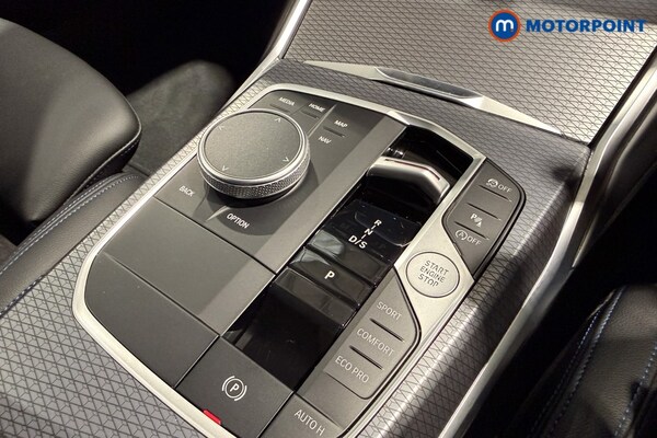 Used BMW 3 Series 2024 for sale - 76097302: Photo 21
