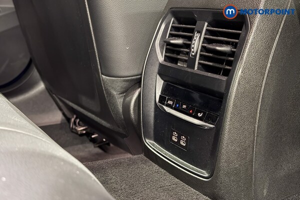Used BMW 3 Series 2024 for sale - 76097302: Photo 35