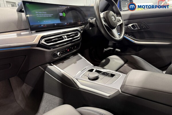 Used BMW 3 Series 2024 for sale - 76097302: Photo 41