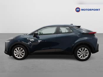 Used Toyota C-HR 2025 for sale - 79828632: Photo