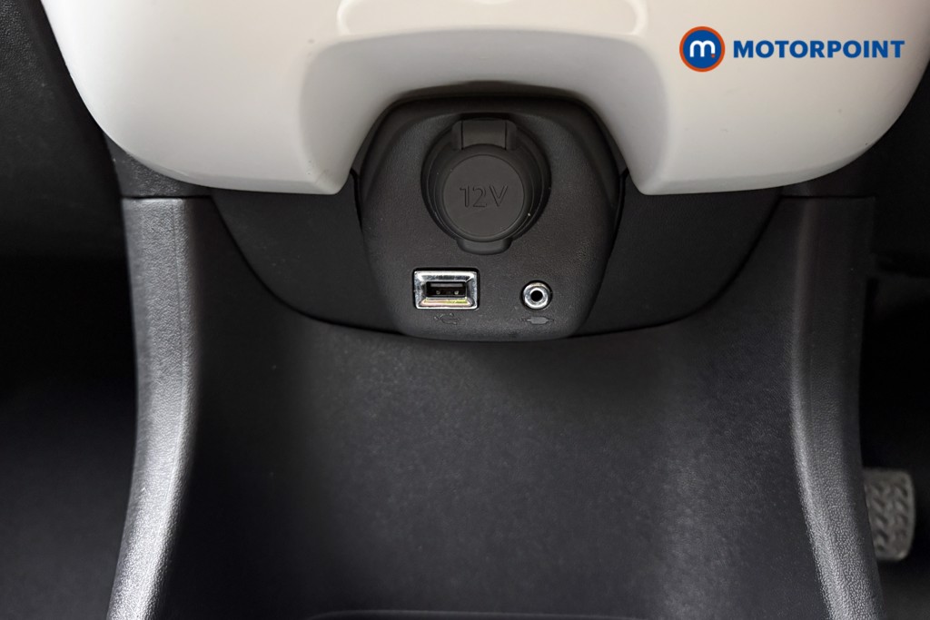 Used Toyota AYGO 2019 for sale - 77286645: Photo 22