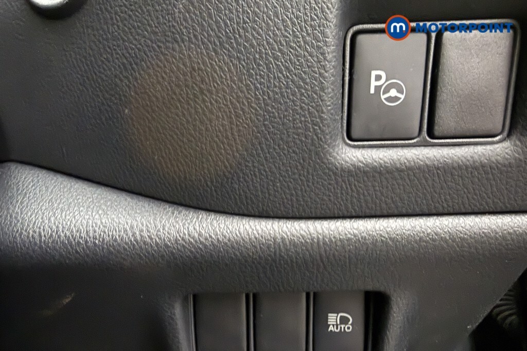 Used Toyota C-HR for sale - 77590993: Photo 25