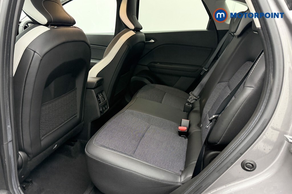 Used Renault Captur 2023 for sale - 77604302: Photo 12