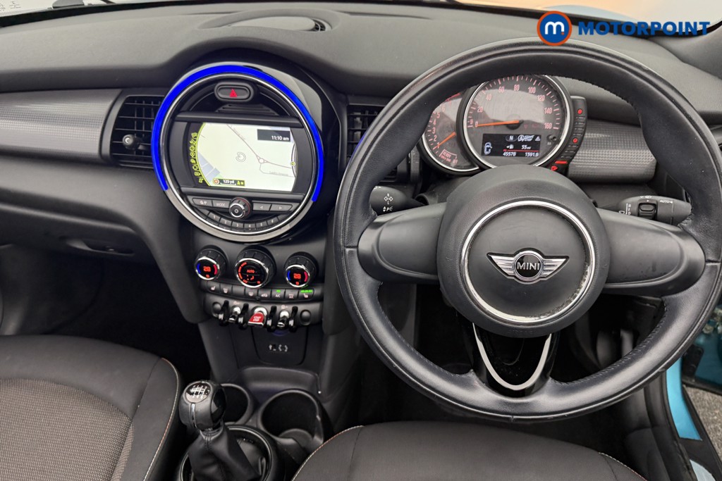 Used Volkswagen T-Roc 2025 for sale - 77312865: Photo 9