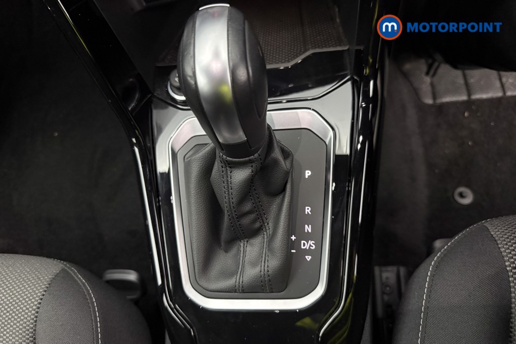 Used Volkswagen T-Roc 2020 for sale - 76972125: Photo 32