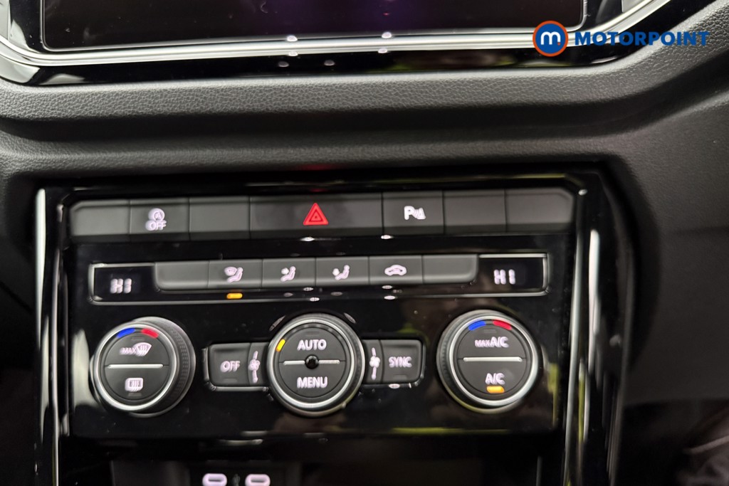 Used Volkswagen T-Roc 2020 for sale - 76972125: Photo 34