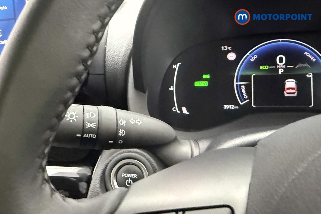 Used Toyota Yaris Cross 2025 for sale - 78043006: Photo 32