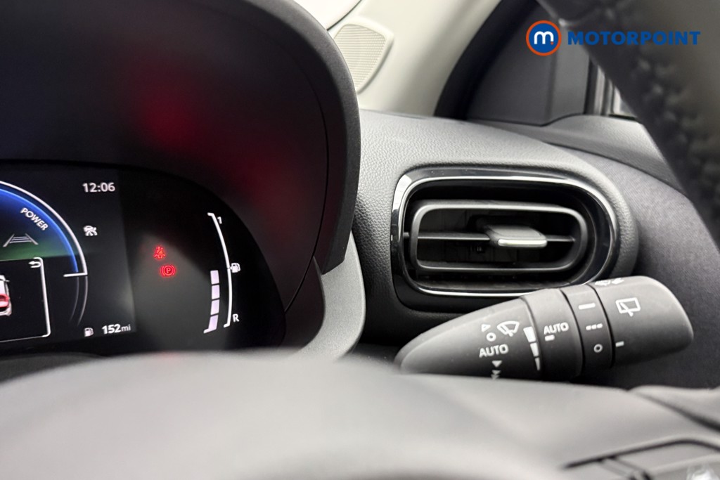 Used Toyota Yaris Cross 2025 for sale - 78043006: Photo 33