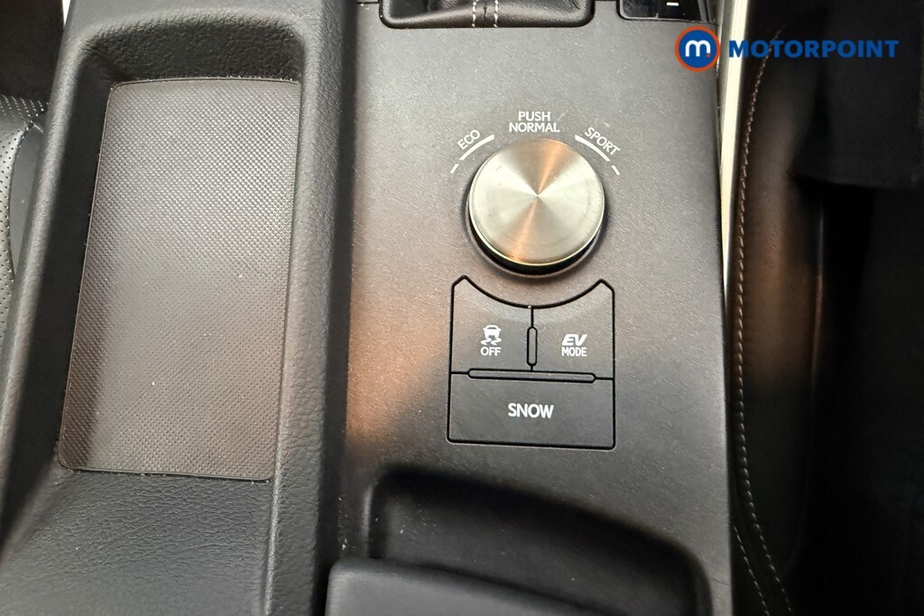 Used Lexus IS 2016 for sale - 77529666: Photo 28