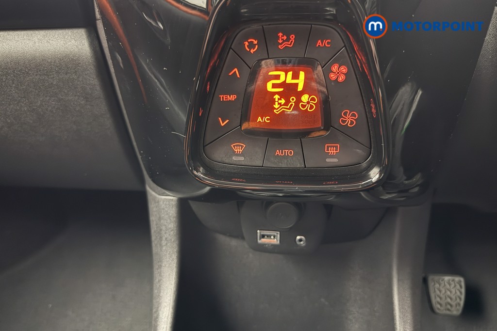 Used Toyota AYGO for sale - 77568054: Photo 24